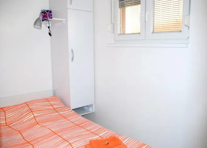 Lejlighed Cozy Near Latin Bridge *